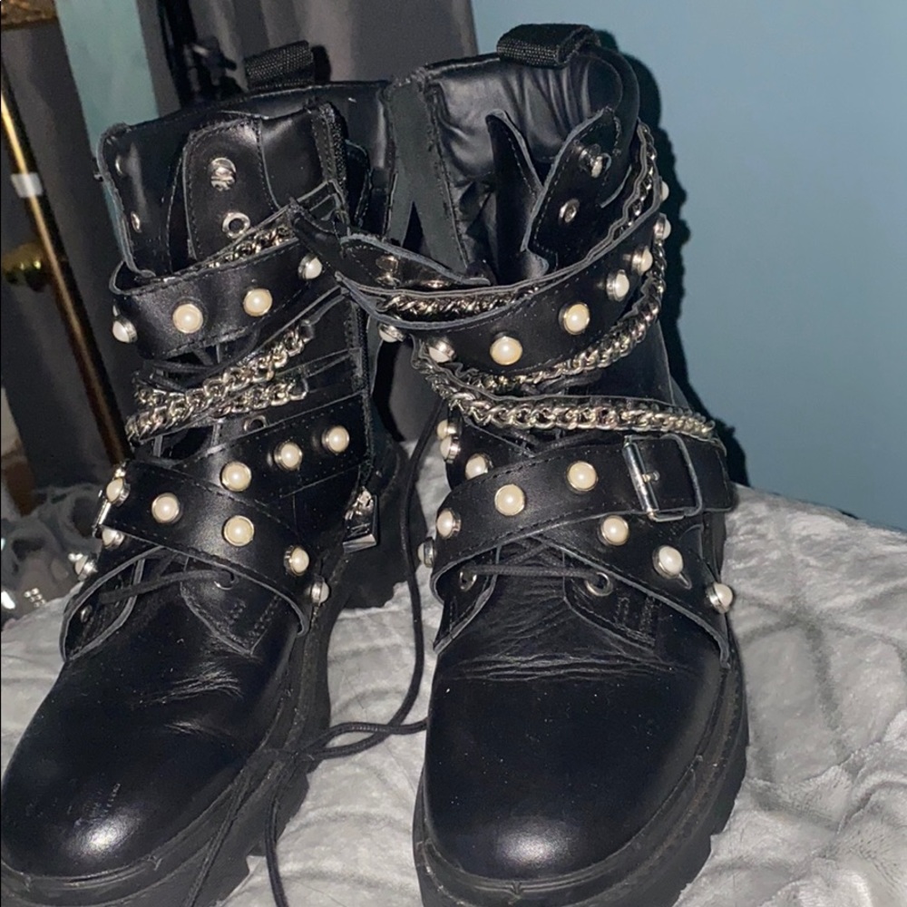 Zara Boots